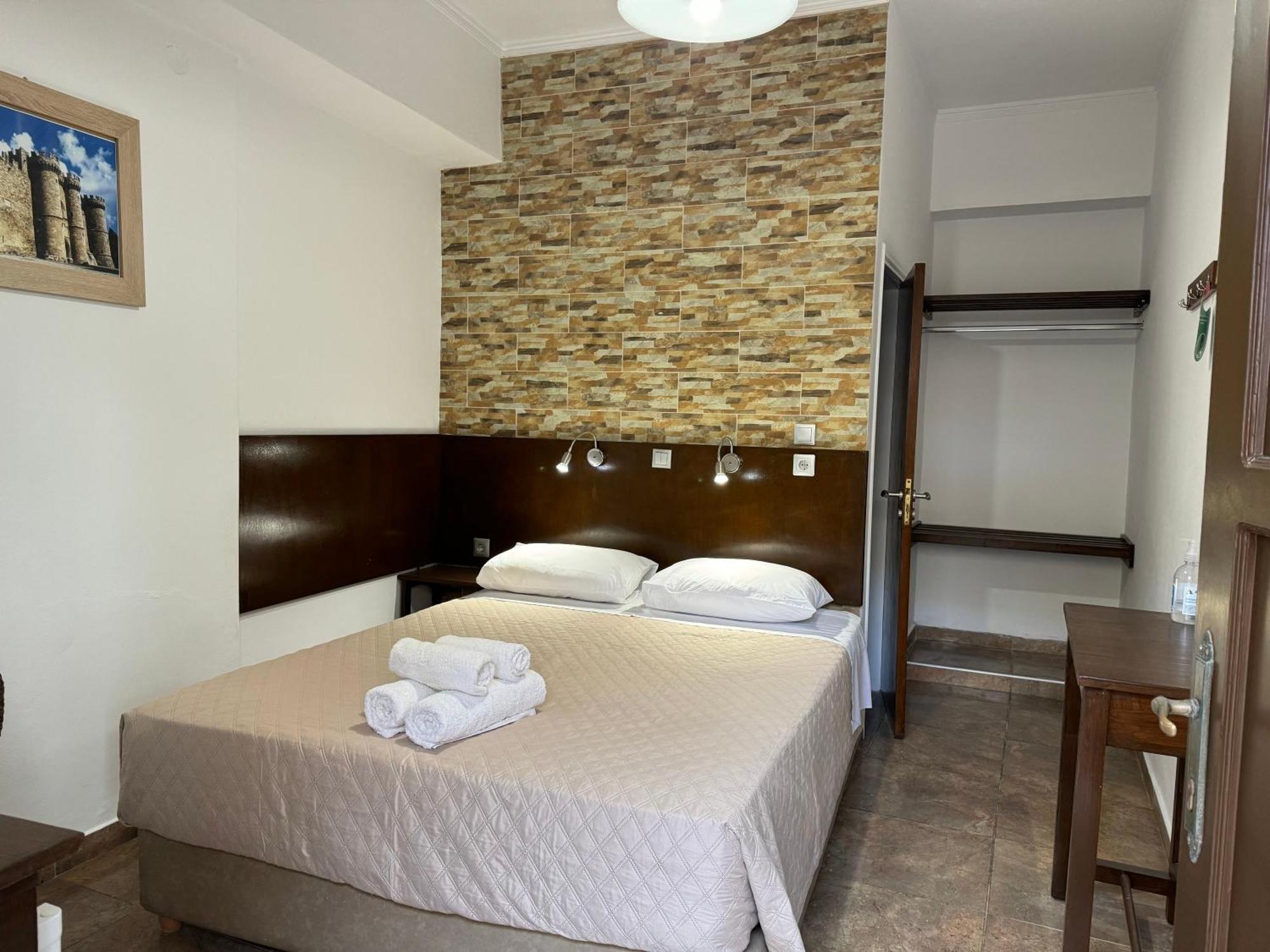 Eleni Rooms Rhodes City エクステリア 写真