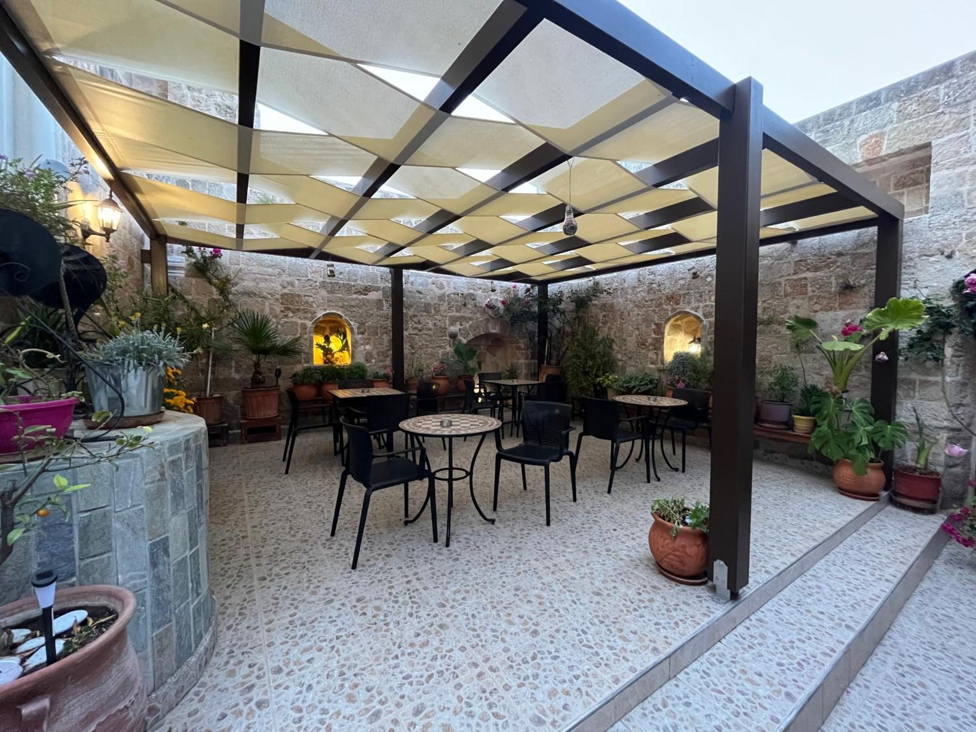 Eleni Rooms Rhodes City エクステリア 写真